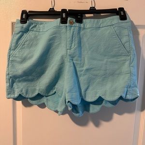Lily Pulitzer scalloped shorts 4-5” inseam bright light blue size 14